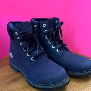 W 7.5 Blue Suede Timberland Hiking Boots, Velvet Trim, Satin Laces